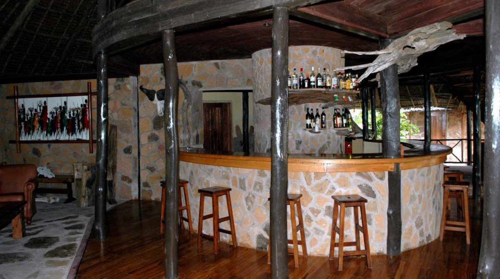 Le bar du camp en Tanzanie