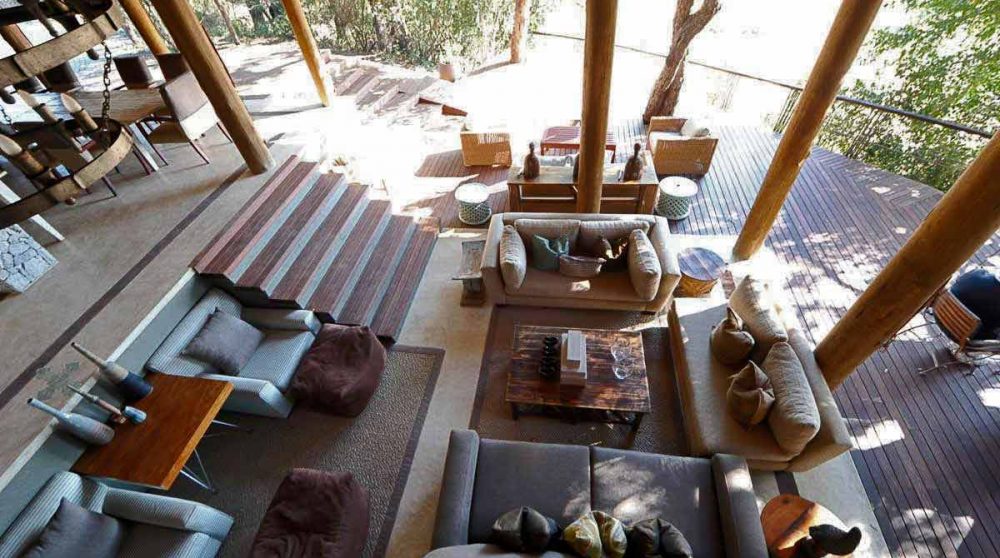 Vue en hauteur du salon en Afrique du Sud