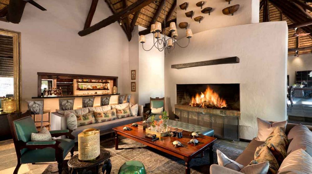 Début de soirée au salon