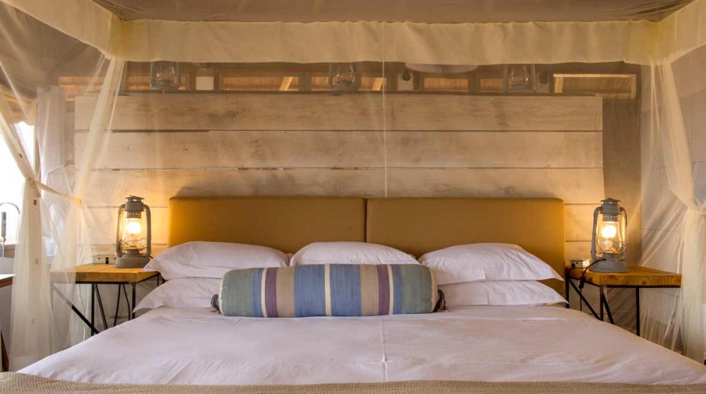 Détail du lit en Tanzanie