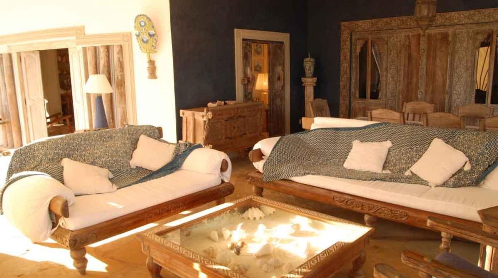 Le salon de l'hôtel au Kenya