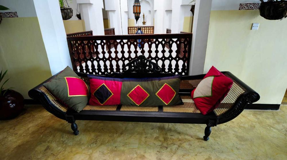Une banquette de l'hôtel en Tanzanie