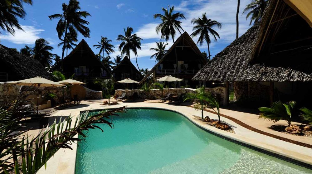 Autre vue de la piscine