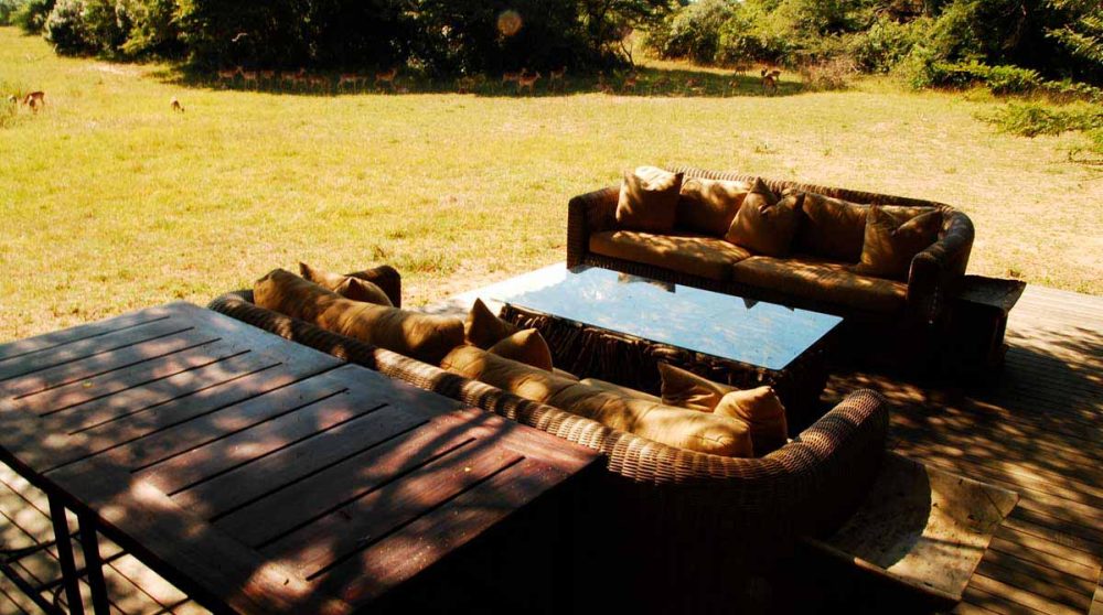 Canapés à l'extérieur