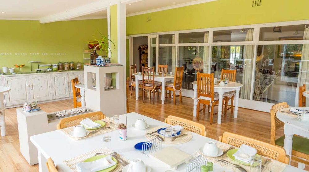 Autre vue de la salle du petit-déjeuner