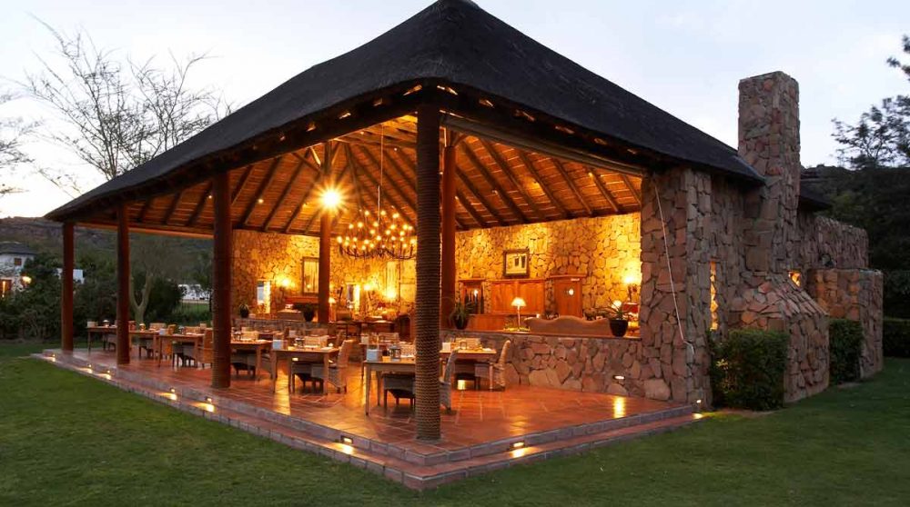 Dîner sur la terrasse en Afrique du Sud