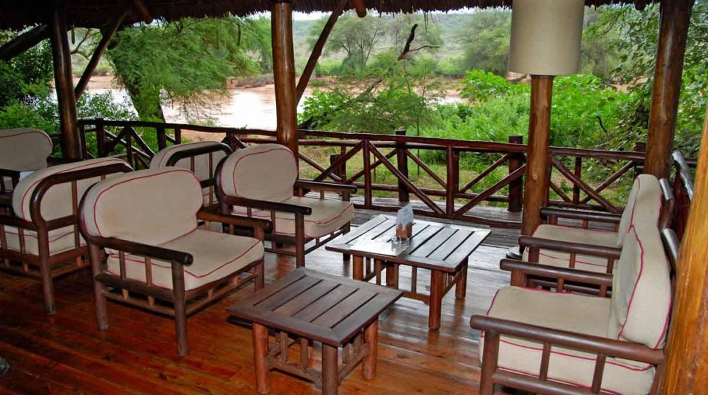 Coin salon sur la terrasse à Samburu