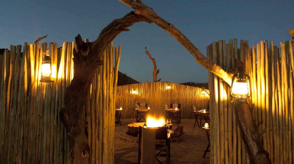 Dîner magique au boma autour du feu