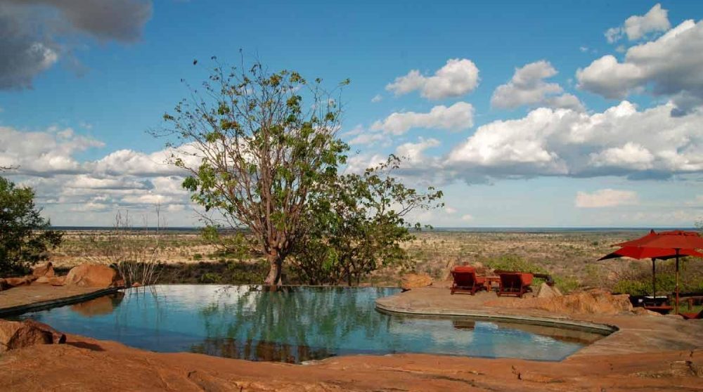 La vue de la piscine au Meru National Park