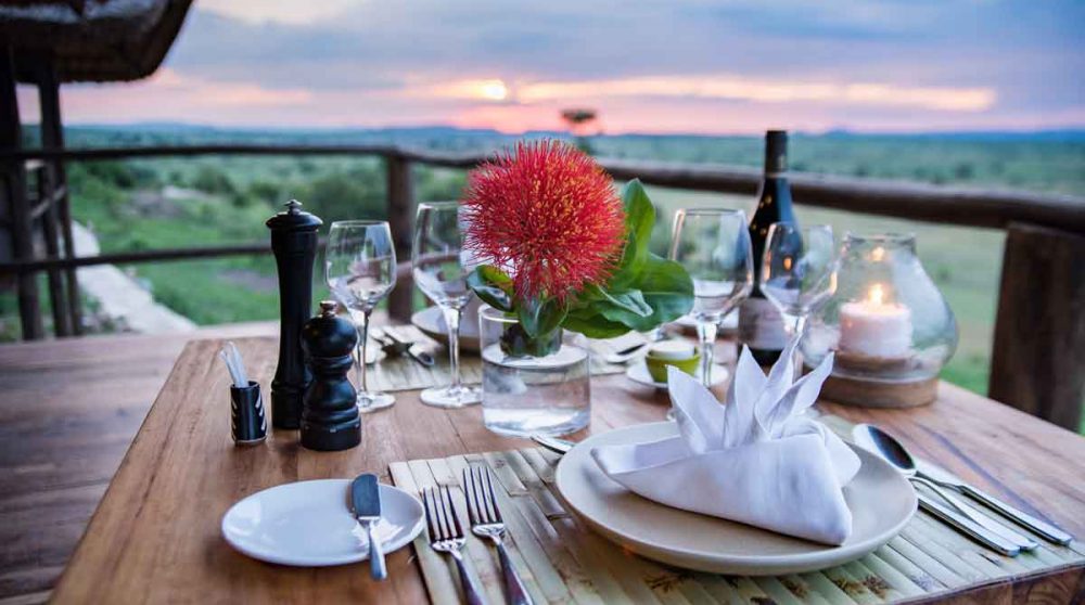 Diner romantique sur la terrasse