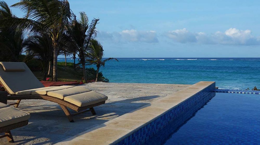 Détail de la piscine en Tanzanie