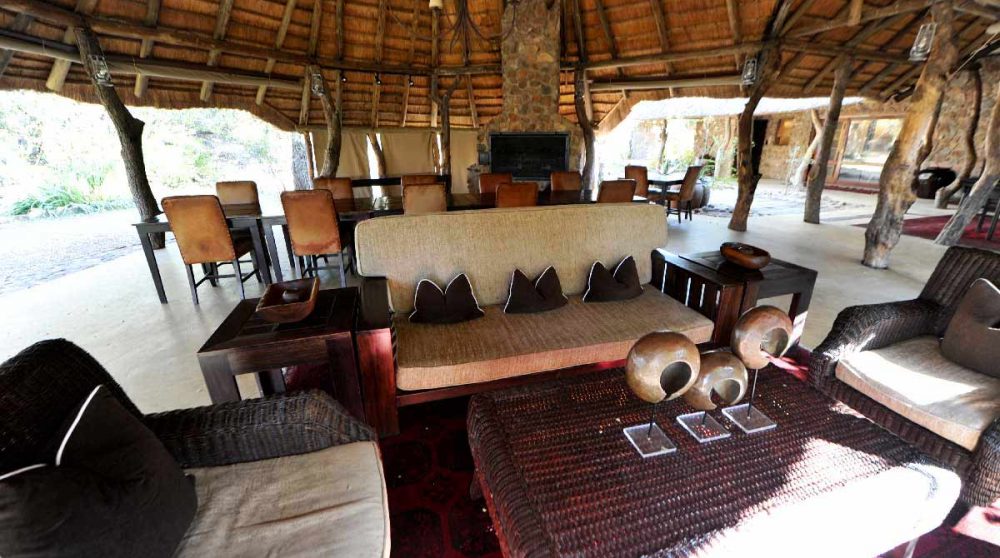 Autre vue d'un salon