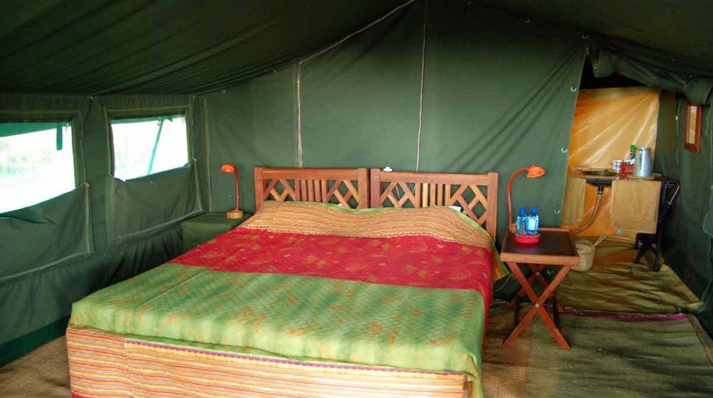 Lit dans une tente