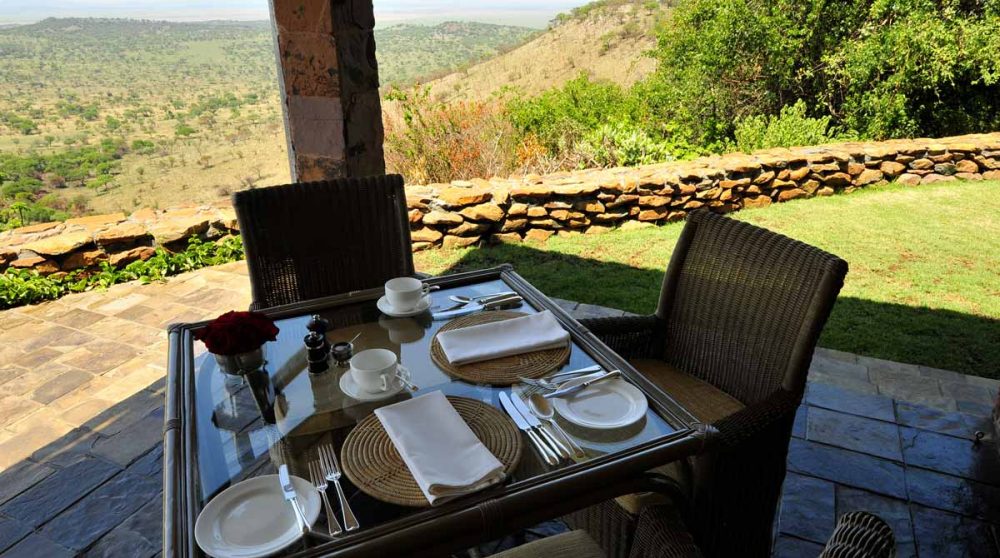 Déjeuner à l'ombre