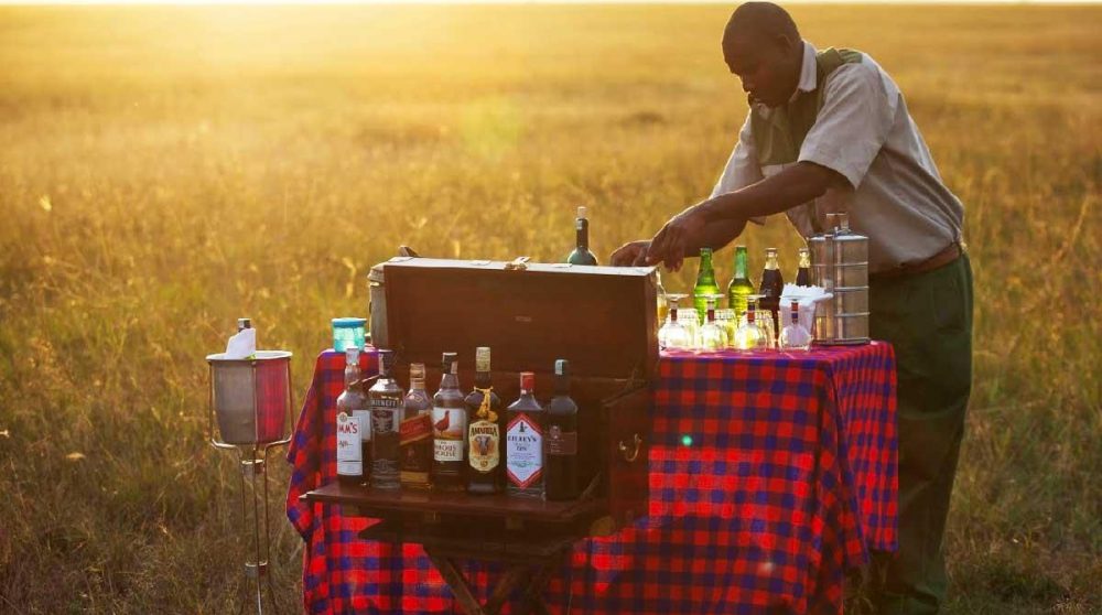 Personnel de l'Elephant Pepper Camp dans le jardin