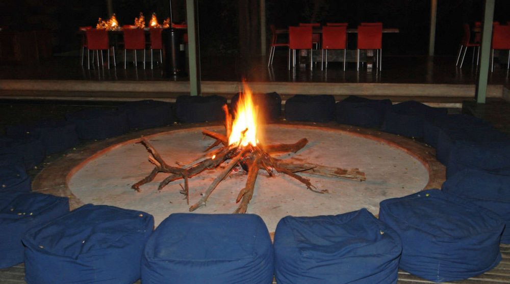 Vue nocturne du Khoka Moya