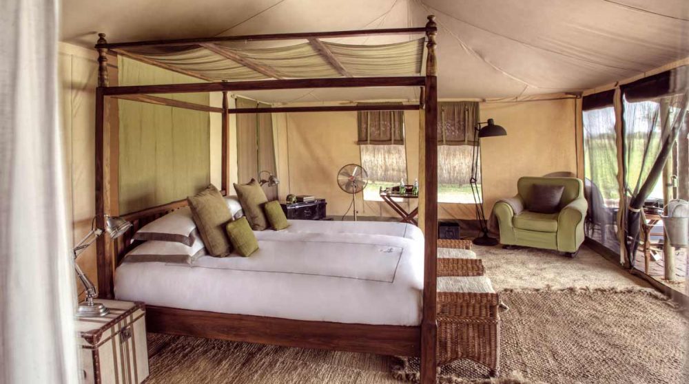 L'intérieur d'une tente