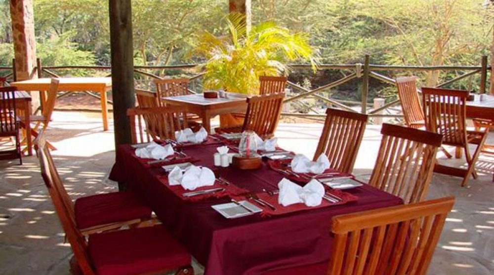 Déjeuner au Man Eaters Camp