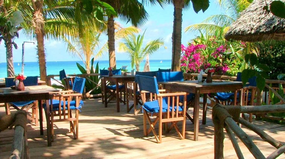 Le restaurant de la plage au Shooting Star Lodge