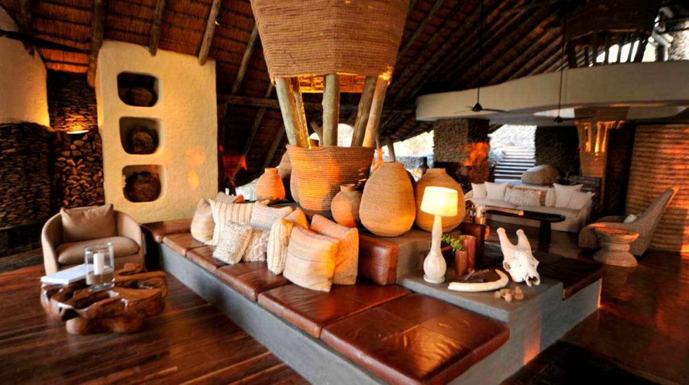 Le salon de l'hôtel Singita Boulders