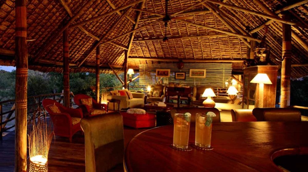 L'apéritif au coucher du soleil à Siwandu