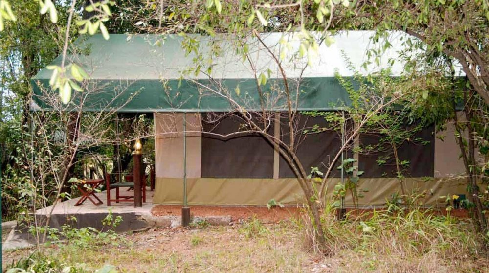 Extérieur d'une tente au Kenya