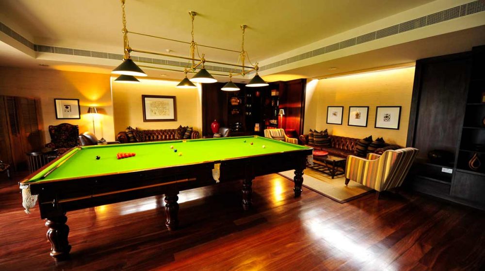 Un billard dans une salle en Tanzanie