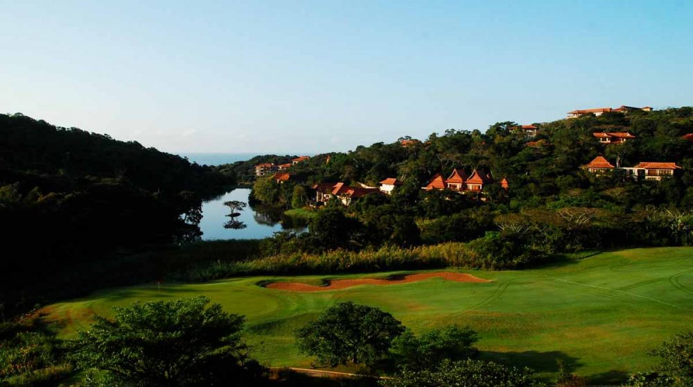 Le jardin de l'hôtel en Afrique du Sud