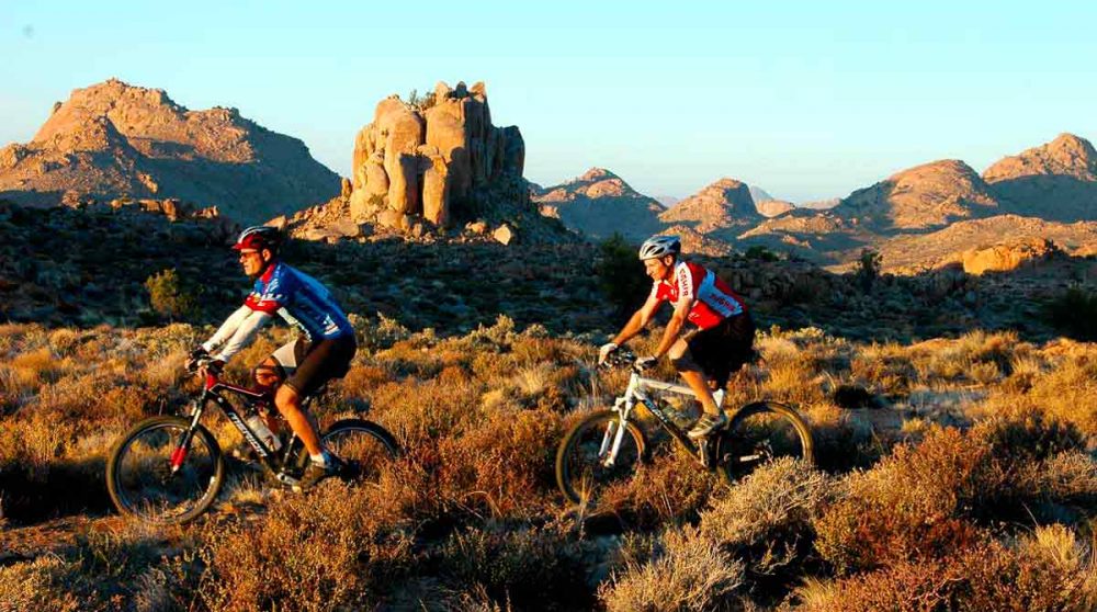 Activité VTT près du lodge en Namibie