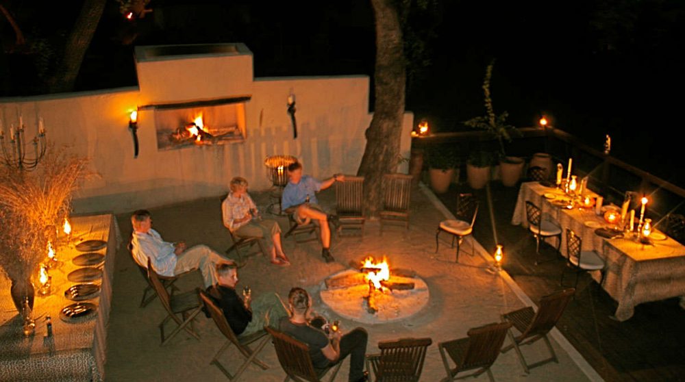 Une soirée au coin du feu en Afrique du Sud