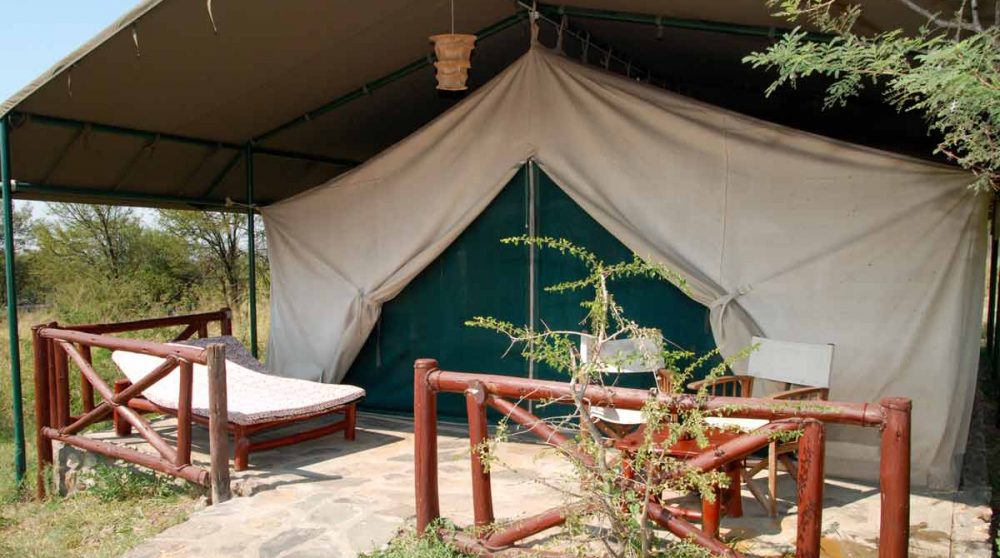 Extérieur d'une tente