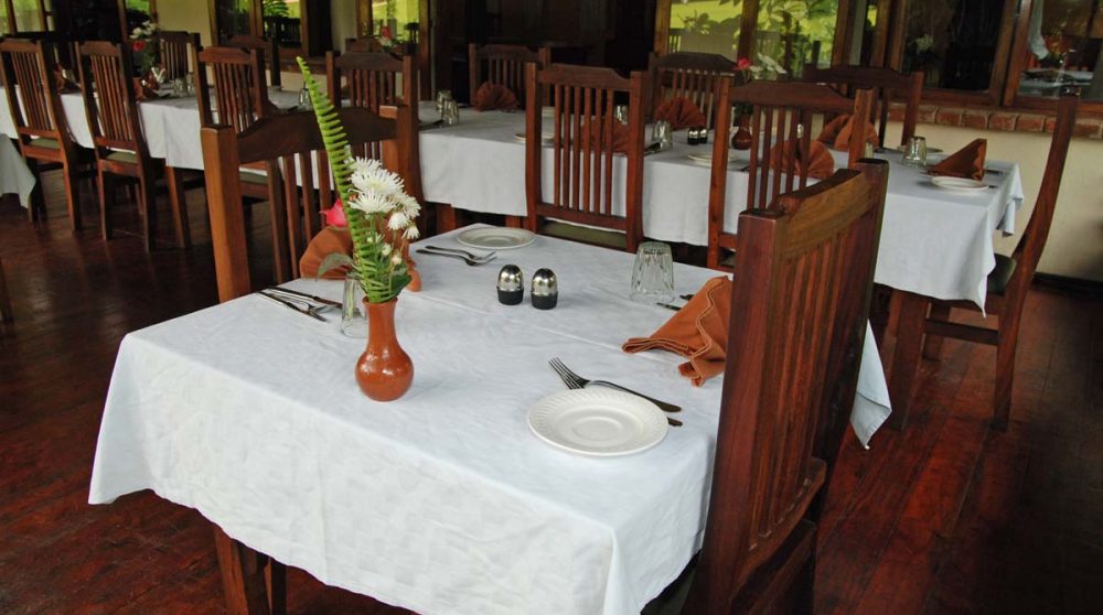 Une autre table du restaurant