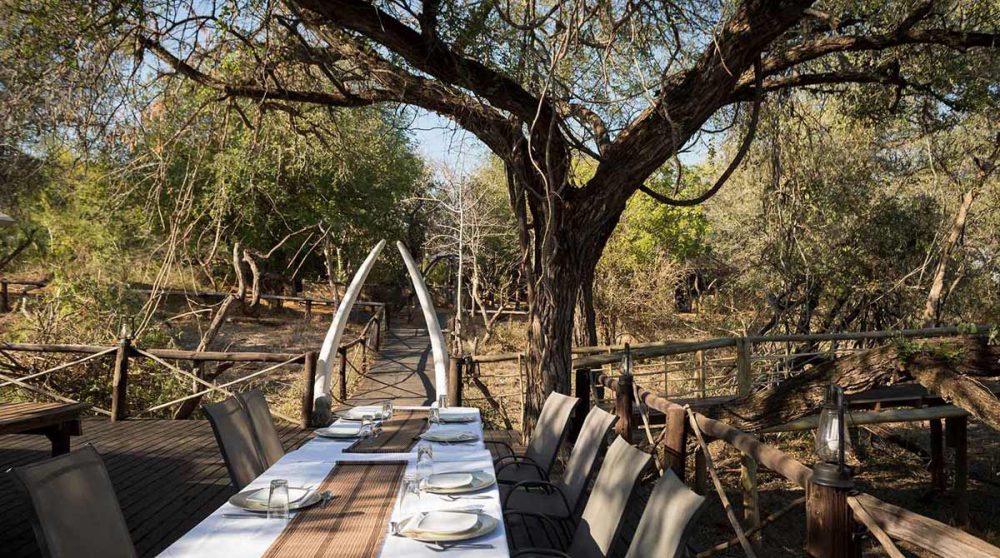 Repas dans la nature d'Ezulwini River Lodge