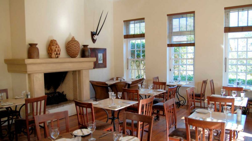 Une autre salle pour déjeuner