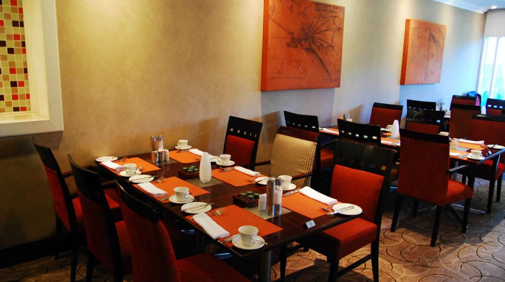 Table pour le petit-déjeuner