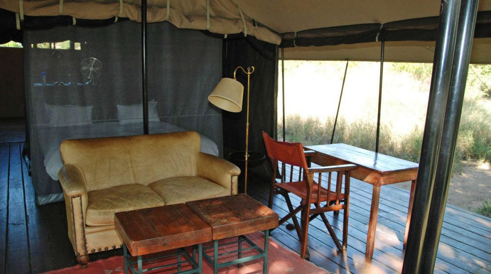 Intérieur d'une tente