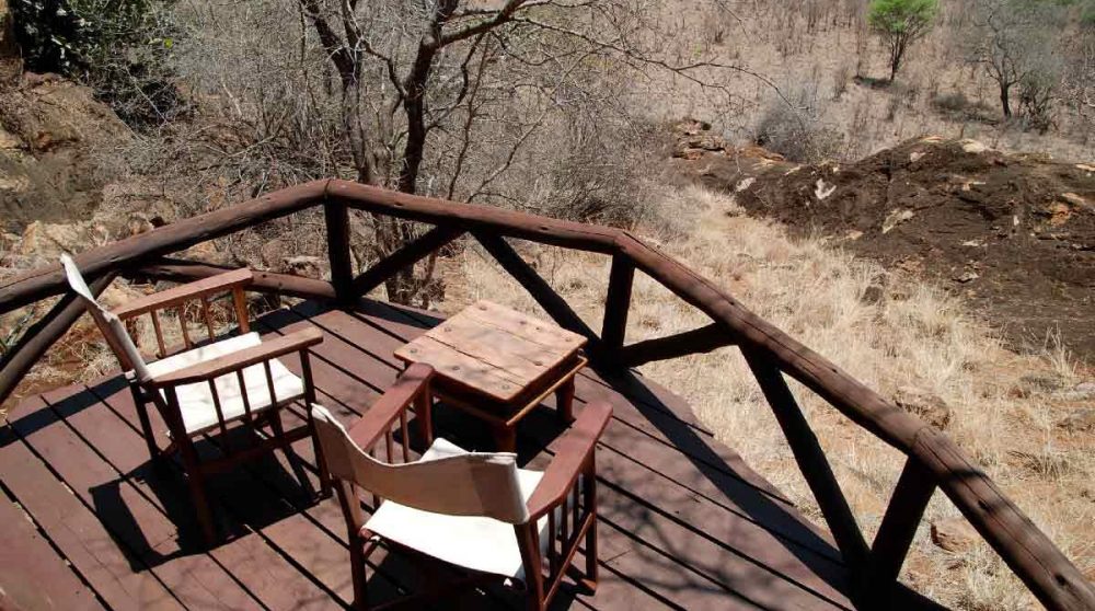 Le balcon d'une chambre