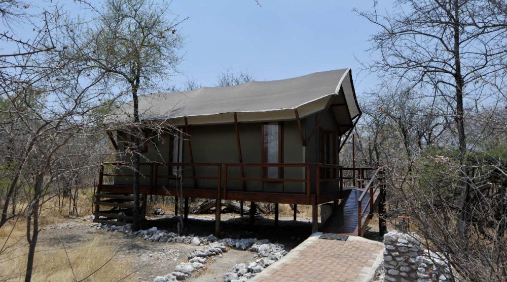 Vue d'une tente en Namibie