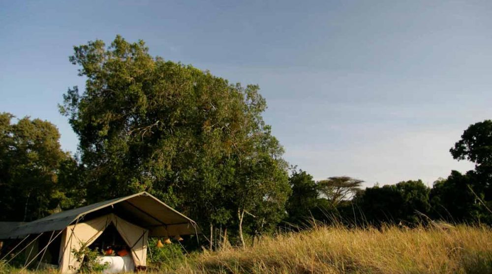 Tente en pleine nature au Kenya
