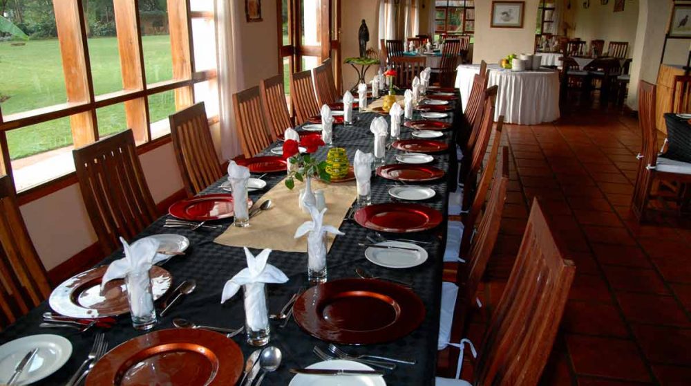 Table au restaurant du Ngorongoro