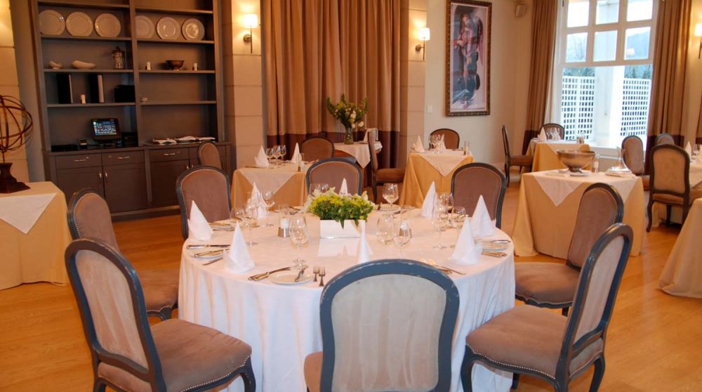 Autre vue du restaurant à Franschooek