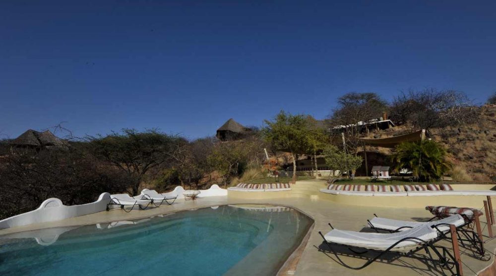 Chaises longues au Kenya