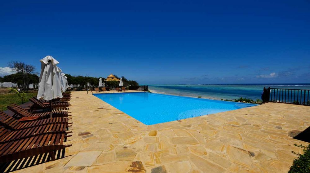 Piscine de l'hôtel à Zanzibar