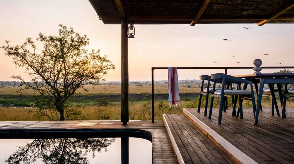Fin de journée à la piscine en Tanzanie