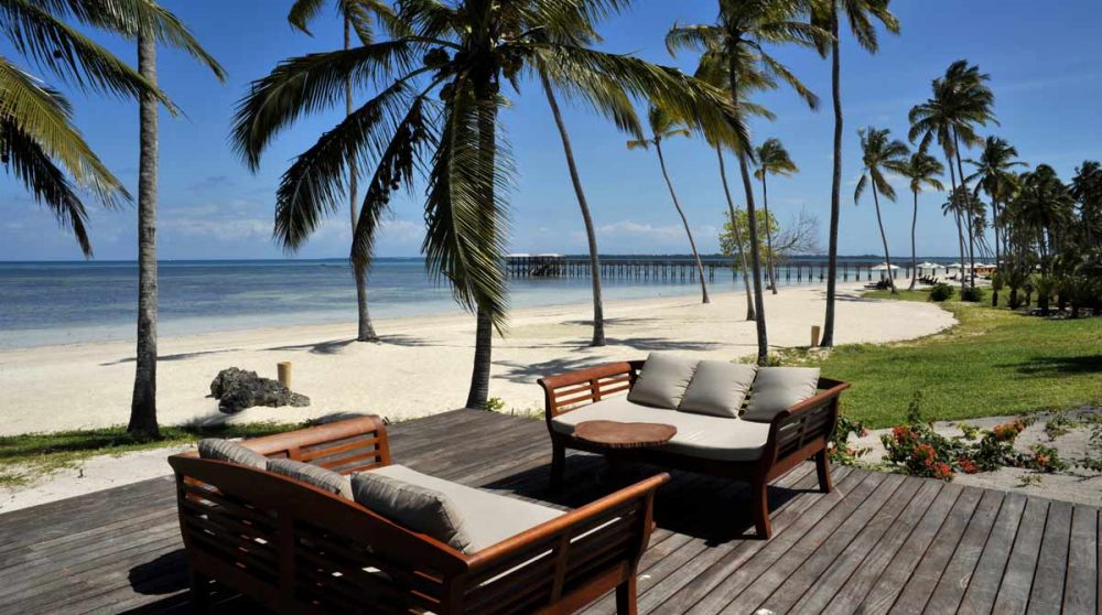 Canapés sur la terrasse