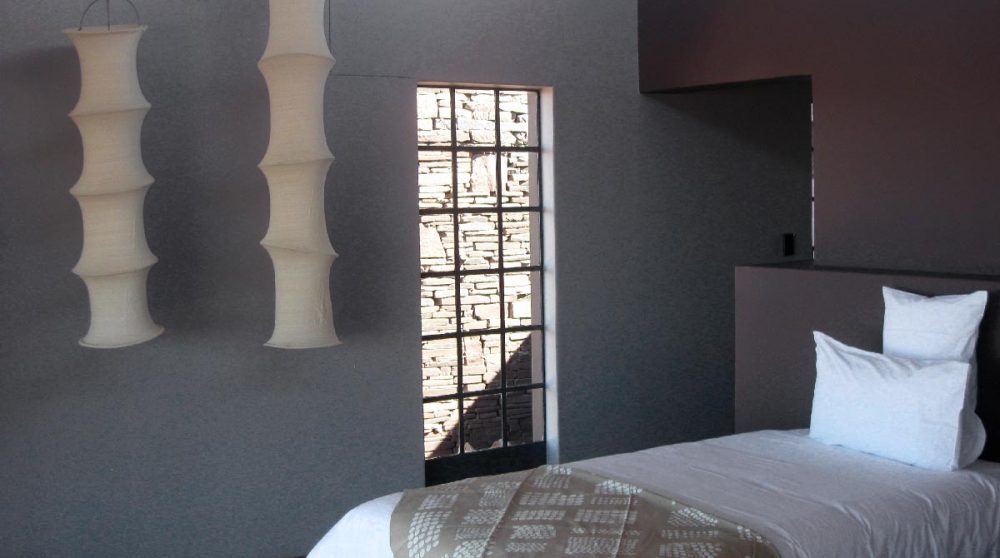 Lit dans une chambre