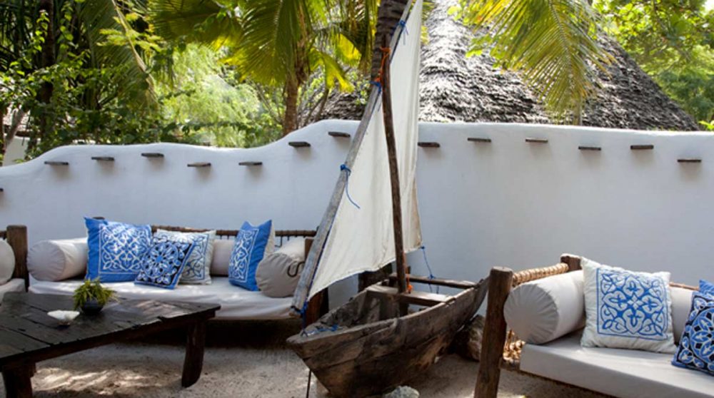 La terrasse les pieds dans le sable