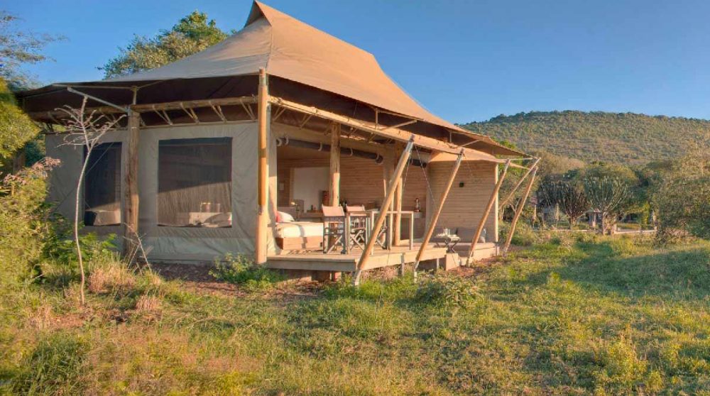 Vue d'une tente superior au Kichwa Tembo