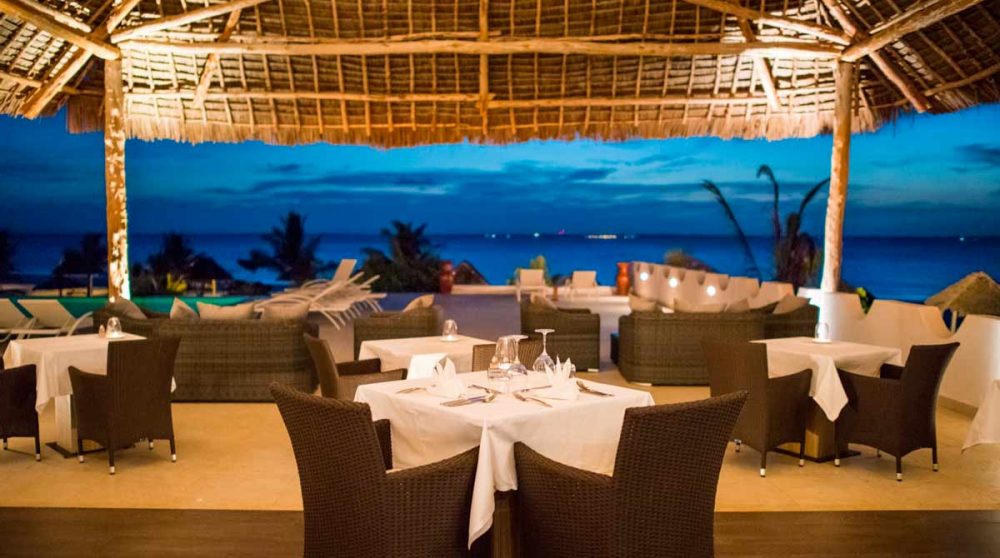 Vue nocturne du restaurant du Konokono