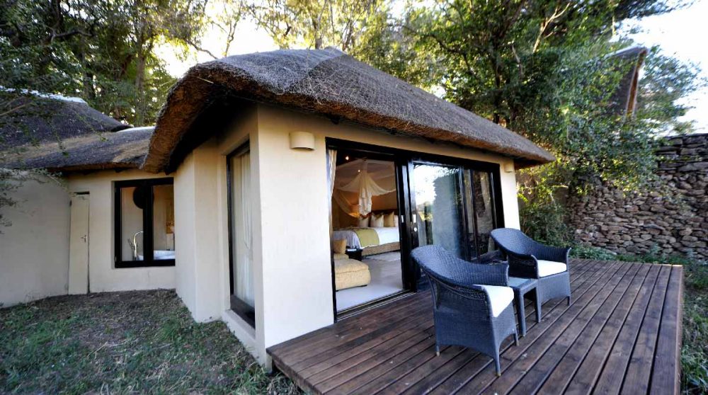 Extérieur d'une chambre au Lion Sand River Lodge